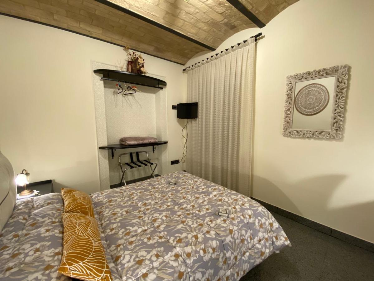 B&B Terrazza Sul Borgo Mogliano Exterior photo